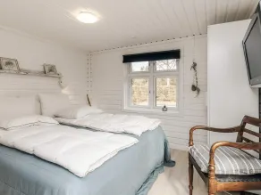 6 person holiday home in Hals - Image 4