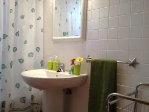 Fremragende hus med have, pool. 6-8 personer, gratis wifi. upåklagelig - Image 5