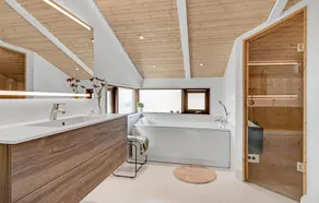 Schönes Haus in Egå mit Sauna - Image 4