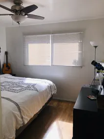 AMAZING HERMOSA BEACH 1 BDRM :: 30 SECONDS TO SAND - Image 4