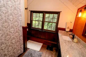 Five bedroom log cabin near Waipi'o Valley - Image 4