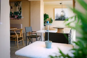 Hotel Boutique CaLagneta - Art i Vi - Image 4