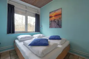 Cozy bunglow with patio - Image 5