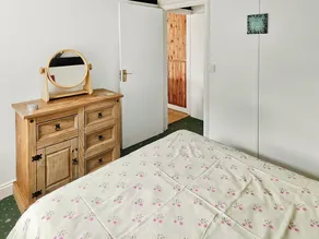 2 bedroom accommodation in East Orchard, near Shaftesbury - Image 5