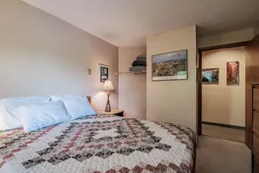 On Mountain two bedroom unit sleeping 8 - Image 4