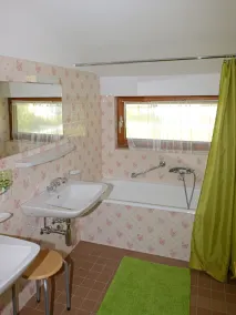 Amplia casa de vacaciones con sauna, a pocos minutos a pie del remonte - Image 3