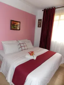 Marias Jkia Apartment - Image 5