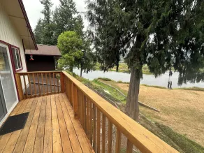 The Lewis River Salmon Shores - Waterfront View & Fishing,  Book It Now! - Image 5