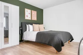Premium Iselin 1 Room w/ Storage, 1min to Local Market, by Blueground - Image 5