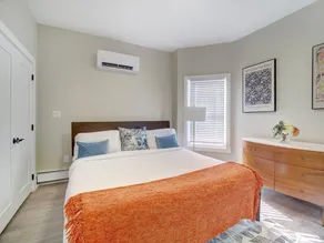 Comfy 3 BR Retreat Mins to NYC - 3 nt min Inquire - Image 4