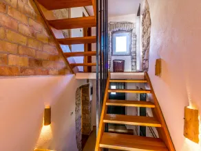 Rustic Holiday Home With Private Pool in the Center of Medulin Near the Beach - Image 2