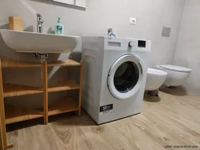 Apartment with sauna - Image 2