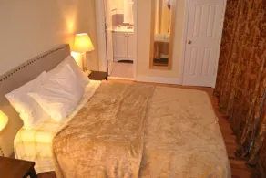 MOTEL House - Image 5