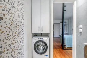 Athena's South Apartment - Image 2