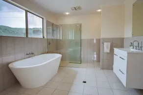 Snellings Beach House - Image 3