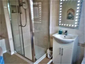 Coppers End Guest House - Image 3