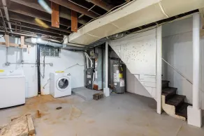 Quiet Pittsburgh 3BR | Parking, AC + Pets - Image 3