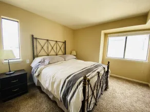 Beautiful And Updated 1 Bedroom Condo In DTC W/ VIEWS! - Image 5