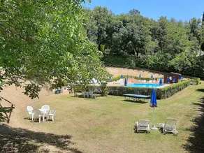 Umbria - appartamento in agriturismo con giardino e piscina - Image 5