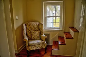 Private 18th Century Farmhouse in Virginia Wine Country with Hot Tub - Image 3