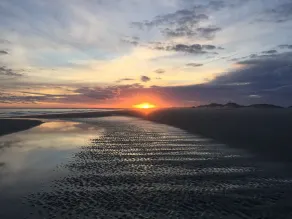 Wunderbare Lage, mitten auf der Insel! Kurzer Spaziergang zum Strand, Pier und Inselmarkt. - Image 4