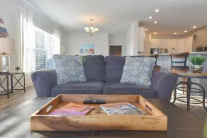Lovely home-waterfront, beach, pools, pet friendly! - Image 4