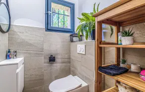 3 bedroom gorgeous home in Grasse - Image 3