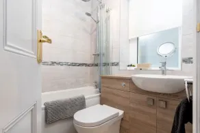 Sandbanks - Two Bedroom Cottage, Sleeps 3 - Image 3