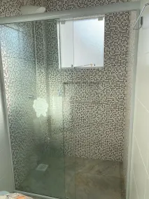 Maison à 100 mètres de la plage avec piscine chauffée par des plaques solaires et hydro - Image 2