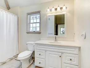 North Beach Townhouse - Image 3