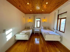 Private Villa - Image 5