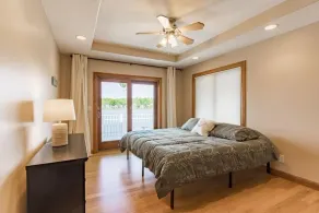 Luxury Lakefront Home on Lake James - Image 4