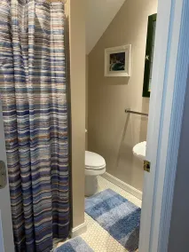 One-of-a Kind Cottage, close to lake, marina and golf, quiet and comfortable - Image 4