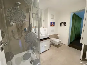 Lindo apartamento de 75m2 com terraço em casa de campo no lago Chiemsee - Image 3