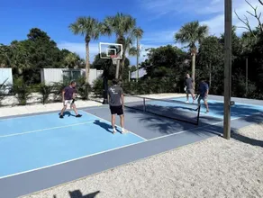 Containing Luxury in Jensen Beach-Sandollar - Image 3