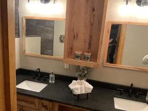 Secluded 3 Bedroom Cabin - Image 4