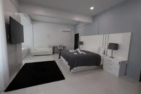 Luxury 5BD Loft Located In Rodney Bay - Image 5
