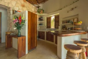 Three Bedroom House ocean front - Image 3
