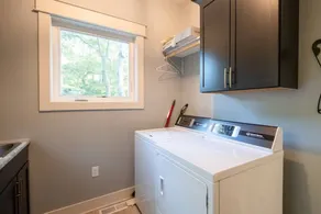 Tranquil Shores Relax on Lake Michigan 4BR, 4BA - Image 2