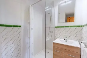 Incantevole appartamento per vacanze \"La Cabanya 3D\" con balcone, piscina in comune e terrazza - Image 2