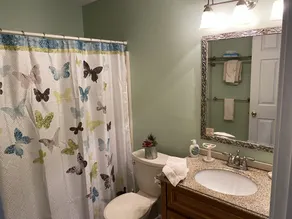 Warm and inviting, close to the best New England hiking and outdoor fun! - Image 3