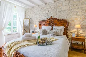 The Millhouse - Dix Chambres Villa, Couchages 24 - Image 1