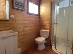 Magnificent chalet in Chamrousse 1750, sleeps 10, Nice amenities - Image 2