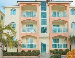 Ria Apartahotel - Image 3