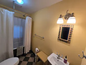 Waterfront Retreat - Image 2