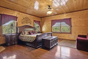 Secluded 6 Bedroom Private Indoor Pool Cabin with - Image 5