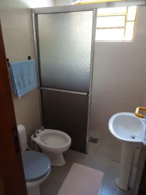 Storey house on 300m2 of land with terrace, 4 bedrooms, 3suit. bbcue and shower - Image 5