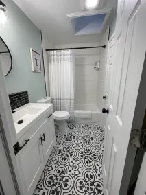 B’more Restful.  Comfortable Townhome -Easy access to everywhere - Image 4