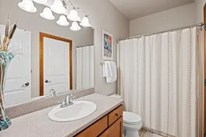 Luxury home with Pool,  Mt. views, Hiking/biking trails out the door - Image 4