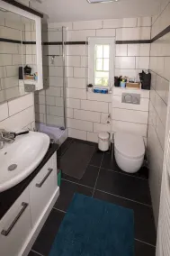 Nyt i Wedel: lille bungalow i hjertet af den gamle bydel i Wedel til 2 personer - Image 2